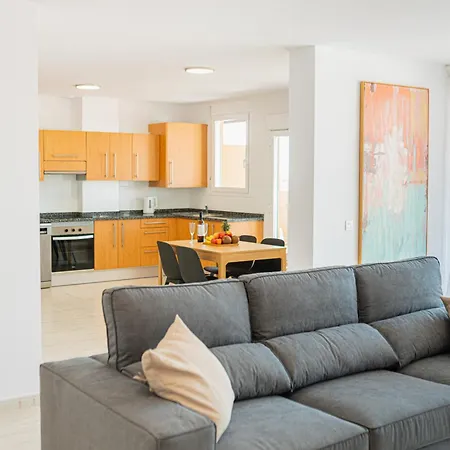 Spacious With Large Terrace In Amarilla Golf * 圣米格尔德阿沃纳