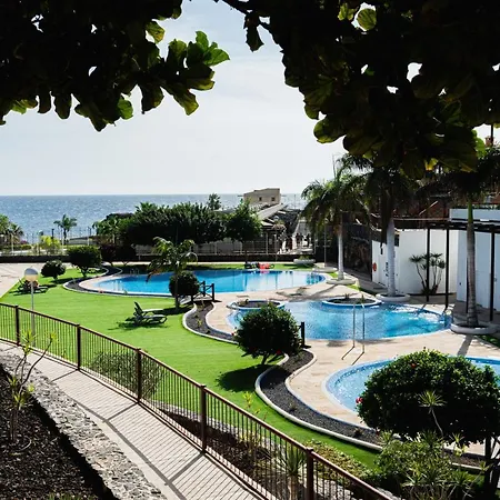 Apartment Spacious With Large Terrace In Amarilla Golf San Miguel de Abona